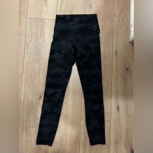 Lululemon Wunder Train High Rise Tight 25”